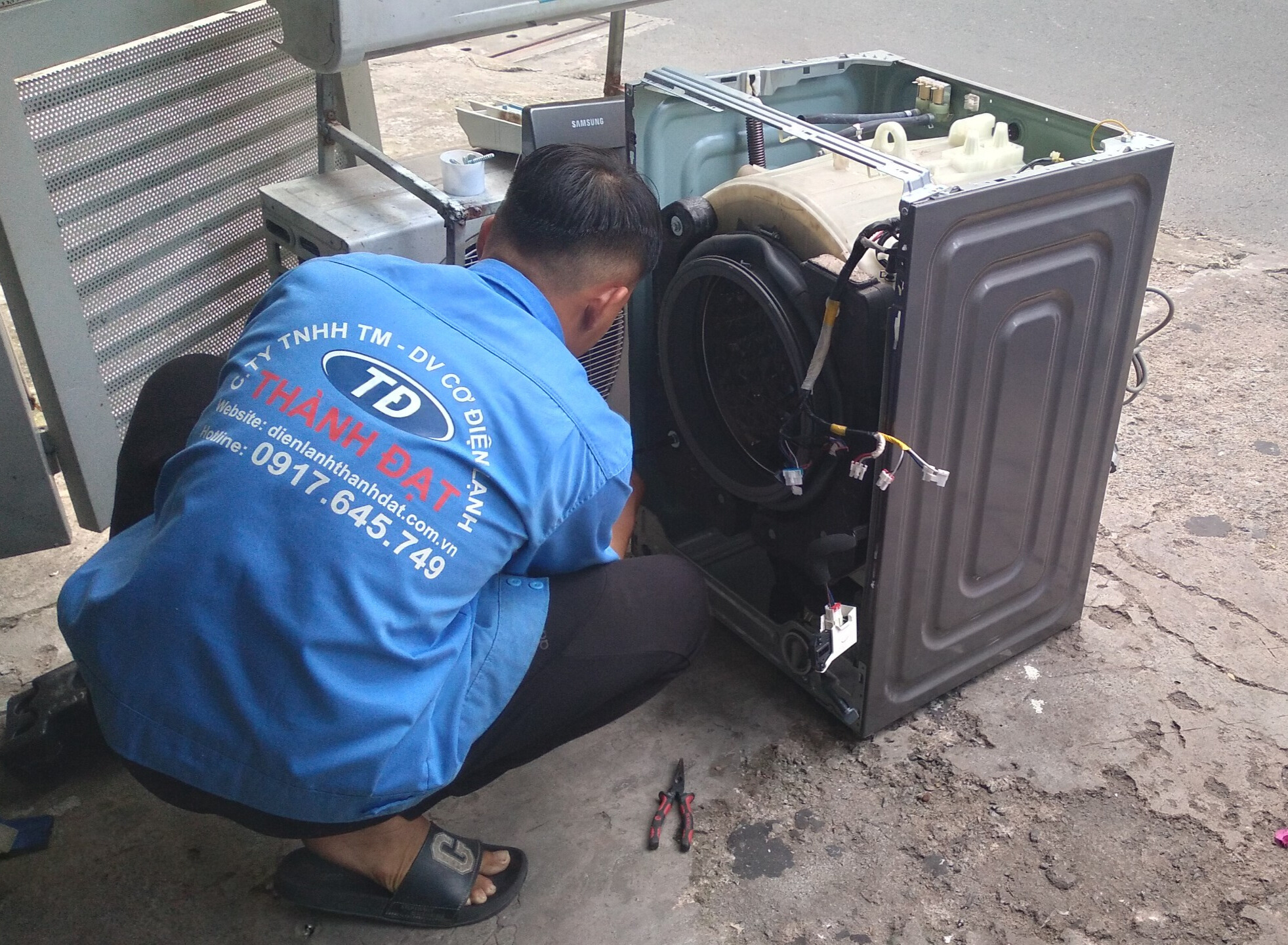 Sửa máy giặt Electrolux quận Tân Bình